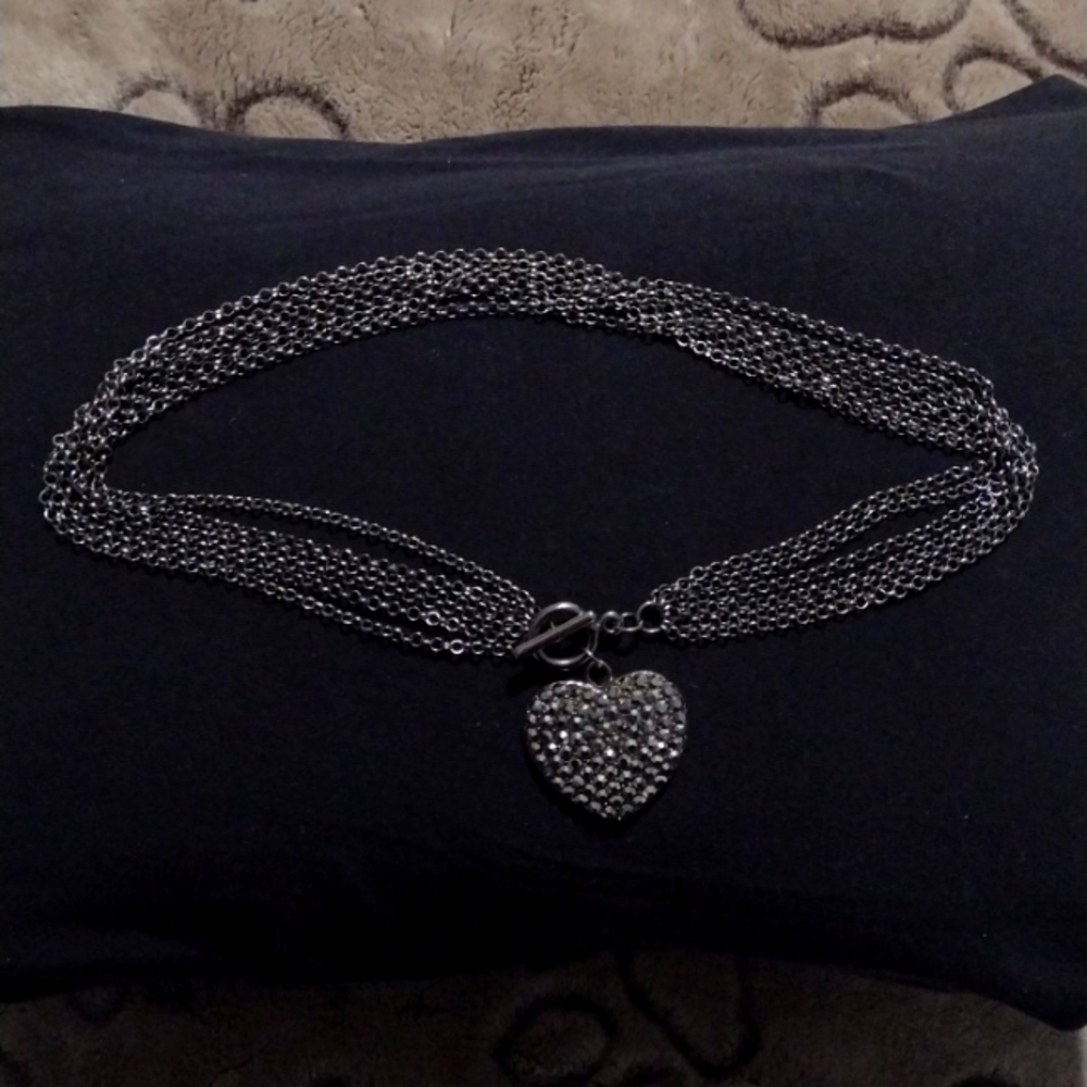 Vintage Heart Necklace 18" like new